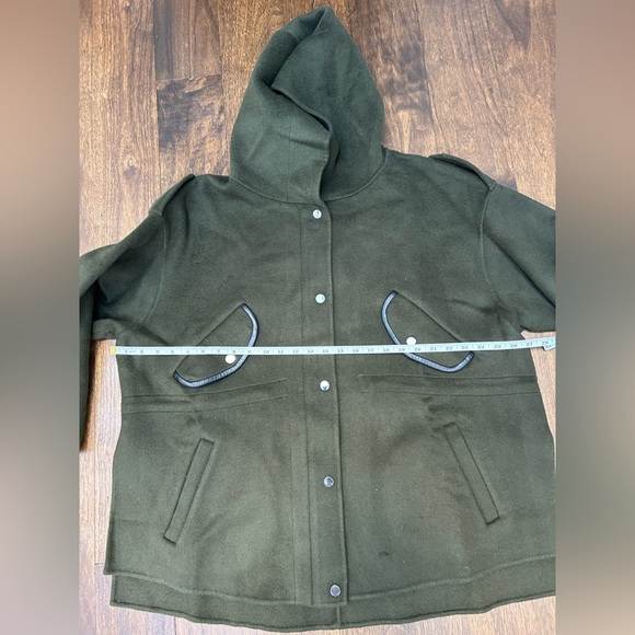 Maje wool blended coat with leather details. Military green color. Size 1. - Picture 10 of 16